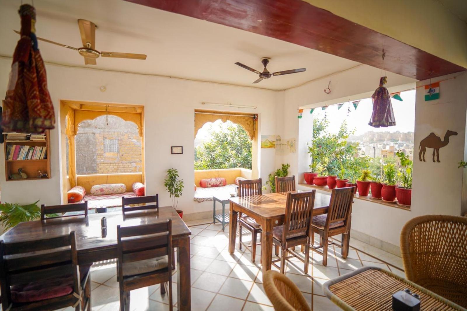 The Wanderlust Guest House & Safari Jaisalmer Ngoại thất bức ảnh
