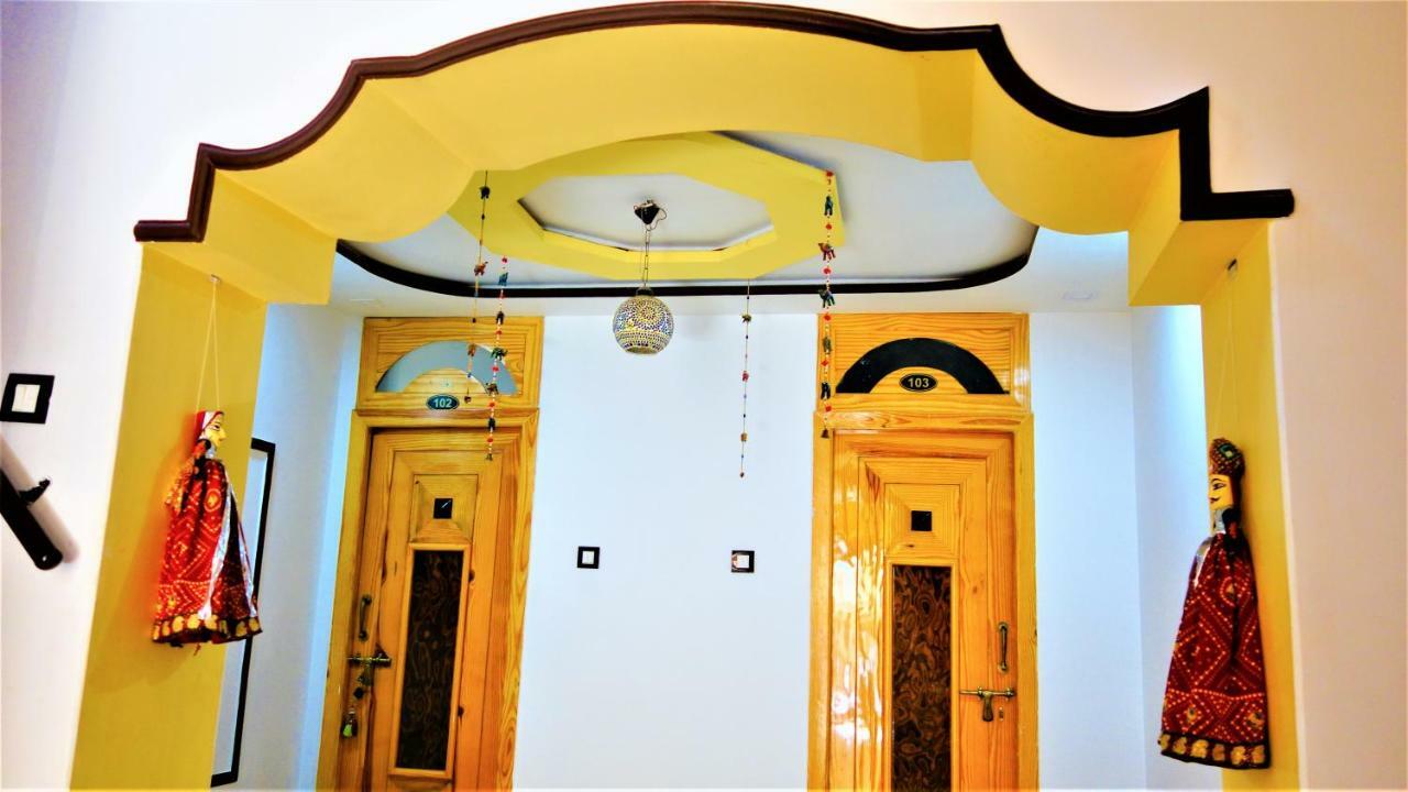 The Wanderlust Guest House & Safari Jaisalmer Ngoại thất bức ảnh